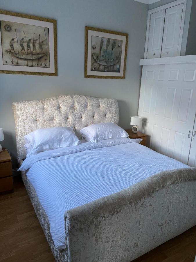 Cheerful One Bedroom Cottage With Parking Space. Glasgow Exteriér fotografie